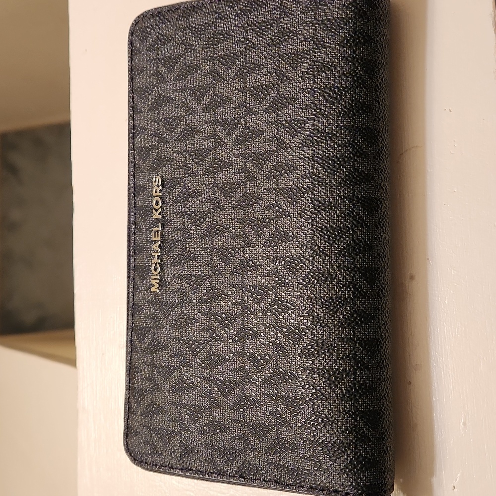 Wristlet